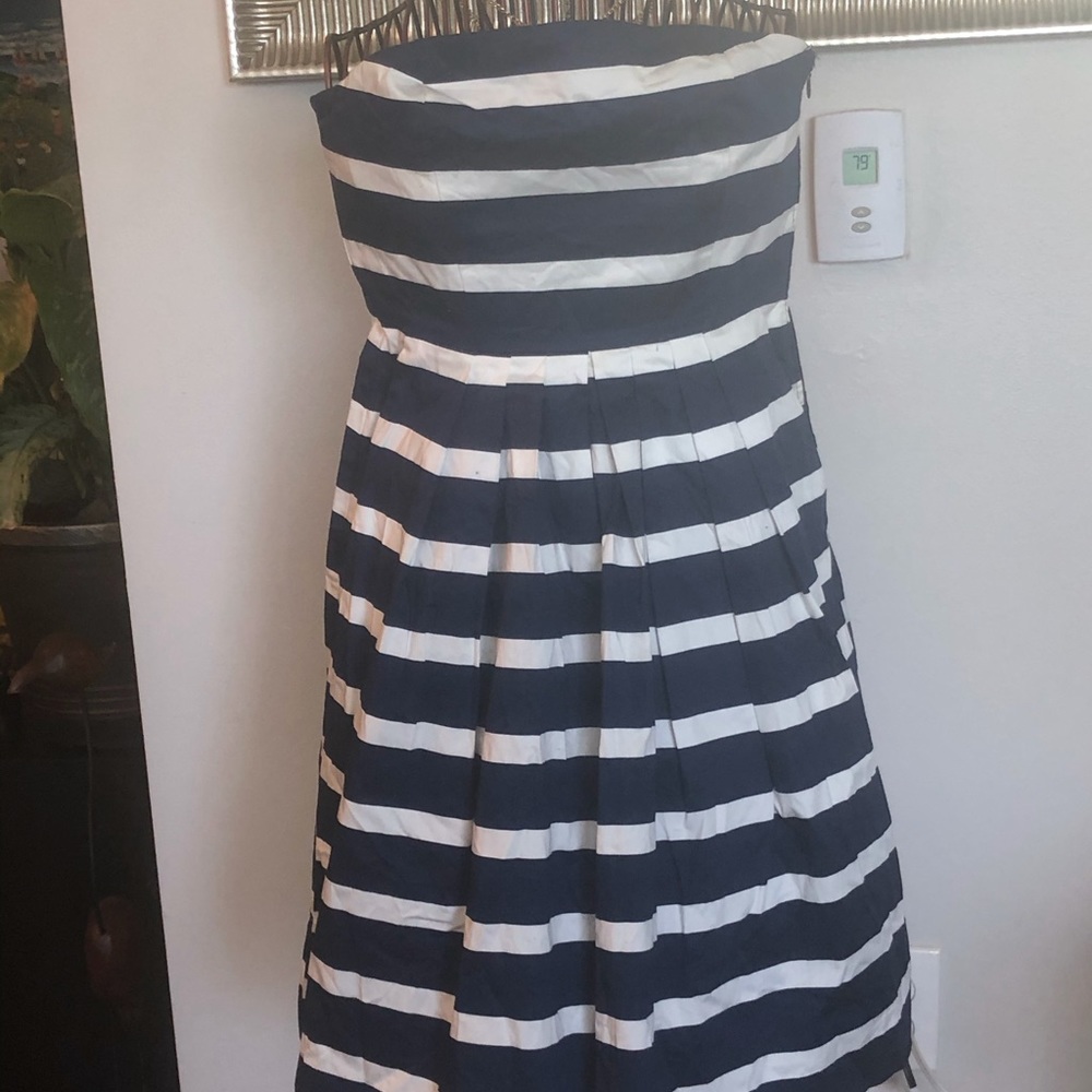 Gap stripes strapless dress